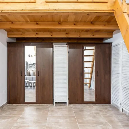 Amalia's Traditional In Paradisi * Парадейси