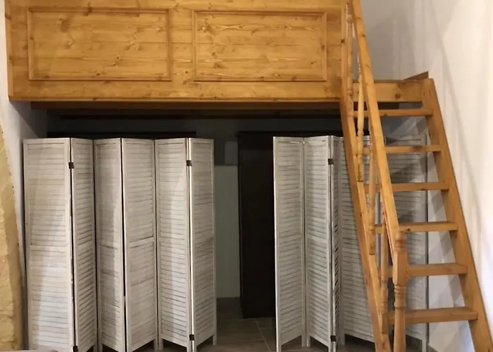 Amalia's Traditional In Paradisi *